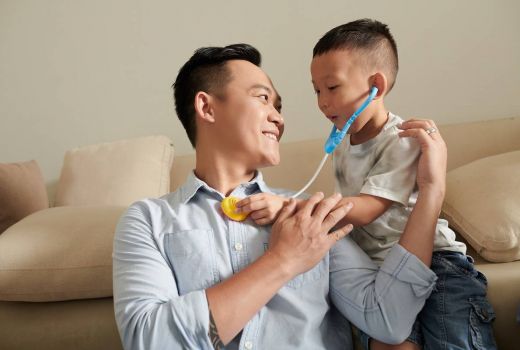 Bagaimana Cara Didik Anak Agar Otaknya Berkembang dengan Benar? - GenPI.co