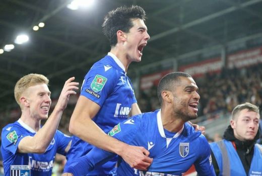 Rahasia Elkan Baggott Hancurkan Brentford, Manchester United Wajib Contoh - GenPI.co