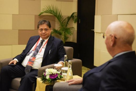 Menko Airlangga Ungkap Komitmen Indonesia Bangun Perekonomian Rendah Karbon - GenPI.co