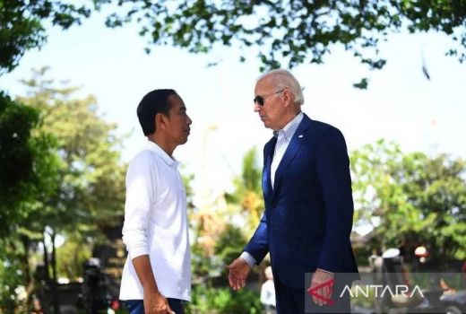 Biden Hampir Jatuh di Tahura Ngurah Rai, Langsung Ditangkap Jokowi - GenPI.co