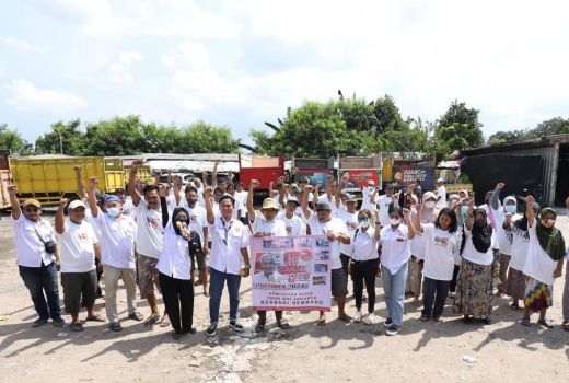 Komunitas Sopir Truk Kenalkan Aksi Ganjar Berantas Pungli di Jaksel - GenPI.co