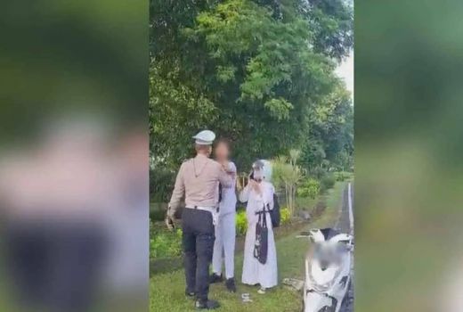 Viral Video Siswa SMP Sidoarjo Maki Polisi, Kapolresta: Masih Anak-Anak, Wajar - GenPI.co