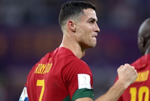 Respons Blak-blakan Menpora Arab Saudi Terkait Kedatangan Ronaldo - GenPI.co