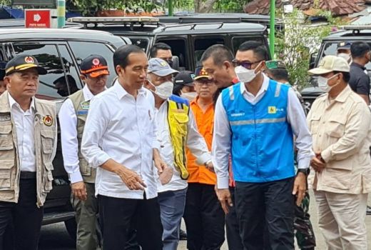 Presiden Jokowi Pastikan Logistik Hingga Pasokan Listrik PLN Aman di Cianjur - GenPI.co