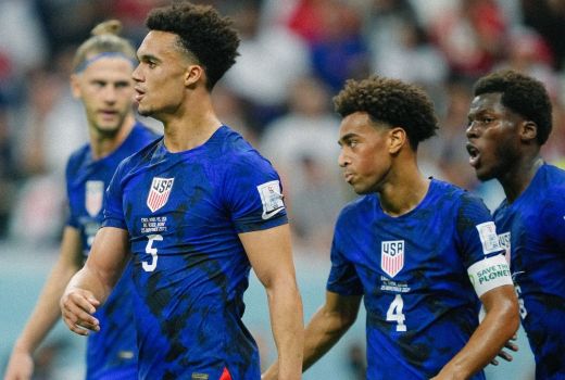 Diduga Hina Bendera Iran, Amerika Serikat Tabuh Genderang Perang di Piala Dunia - GenPI.co