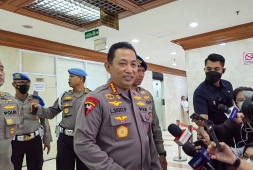 Kapolri Listyo Sigit Kawal Calon Panglima TNI Yudo Margono - GenPI.co