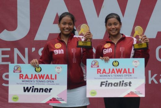 Kalahkan Kembarannya, Fitriana Sabrina Juara Rajawali Women's Tennis Open 2022 - GenPI.co