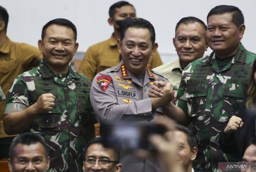 Kapolri Listyo Sigit dan Yudo Margono buat Polri-TNI Makin Solid - GenPI.co