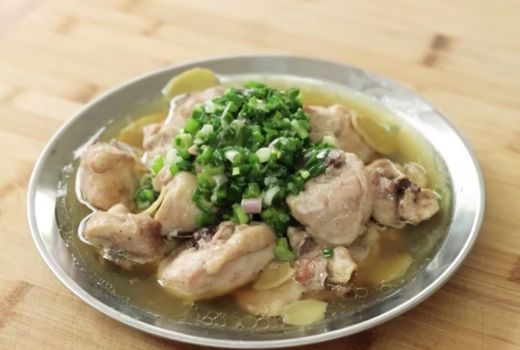 Resep Ayam Kukus Jahe, Menu Praktis Cocok Disantap Saat Musim Hujan - GenPI.co