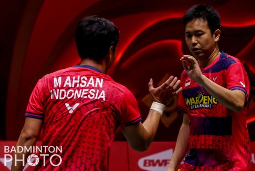Tua-tua Keladi, Hendra/Ahsan Tak Waras di BWF World Tour Finals 2022 - GenPI.co