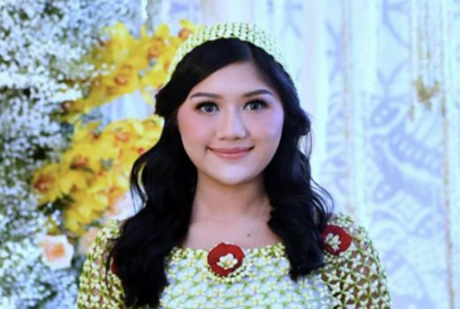 Jalani Prosesi Langkahan, Erina Gudono Minta Maaf - GenPI.co