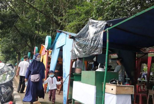 Lokasi Kuliner Kota Bandung Makin Beragam, Ayo Kunjungi Taman Valkenet Malabar! - GenPI.co