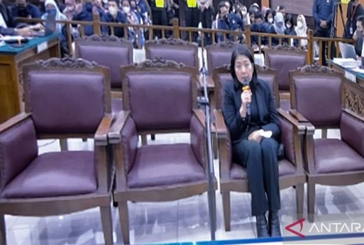 Putri Candrawathi Tak Serahkan Imbalan iPhone Kepada Bharada E - GenPI.co