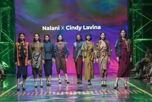 Koleksi Tenun NTB dari Nalani dan Cindy Lavina Pukau Spotlight Indonesia - GenPI.co