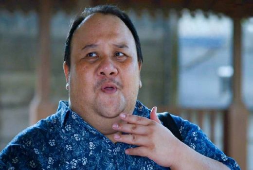 Mengenang Sosok Rony Dozer di Film Siapa Takut - GenPI.co