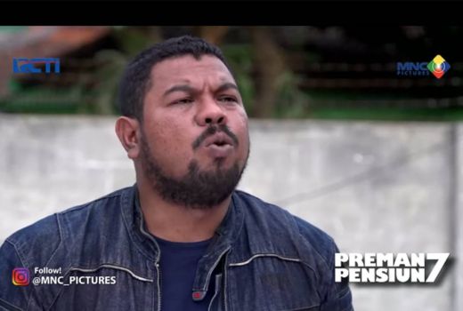 Sinopsis Preman Pensiun 7 Episode 18 Desember 2022, Cecep Siap Lawan Anak Buah Bang Edi - GenPI.co