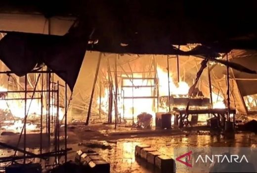 Pedagang Hendak Direlokasi, Pasar Sentral Makassar Terbakar - GenPI.co