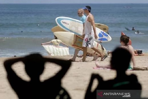 Turis Australia Liburan ke Bali Turun, Wisatawan Rusia Naik - GenPI.co