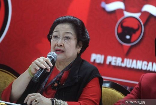 Pengamat: Megawati Diduga Mendorong Terjadinya Reshuffle Kabinet - GenPI.co