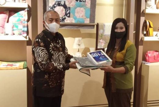 Banting Setir dari Karyawan Kantoran, Misriwati Jadi Pengusaha Sukses - GenPI.co