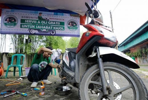 Servis Motor Gratis dari Kajol Dukung Ganjar, Driver Ojol Serang Semringah - GenPI.co