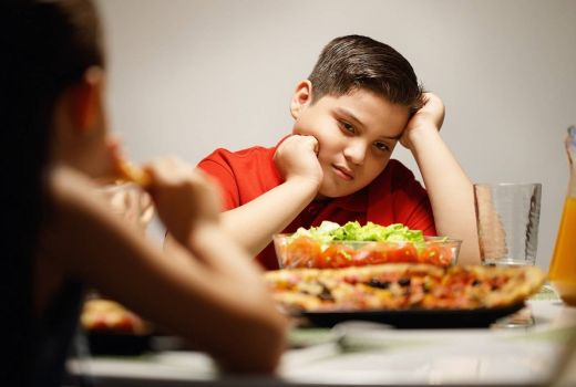 Orang Tua Sebaiknya Jangan Meminta Anak Menguruskan Badan - GenPI.co