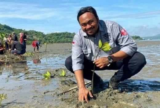 Biasa Cari Duit Sejak SD, Iman Suryo Jadi Pengusaha Sukses, Bisnisnya 20 - GenPI.co