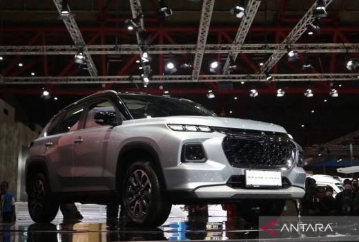 Suzuki Grand Vitara 2023 Pesaing Honda HRV, Harga Rp 300 Jutaan - GenPI.co