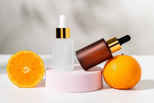 Apa Benar Serum Vitamin C Bisa Menimbulkan Jerawat? - GenPI.co