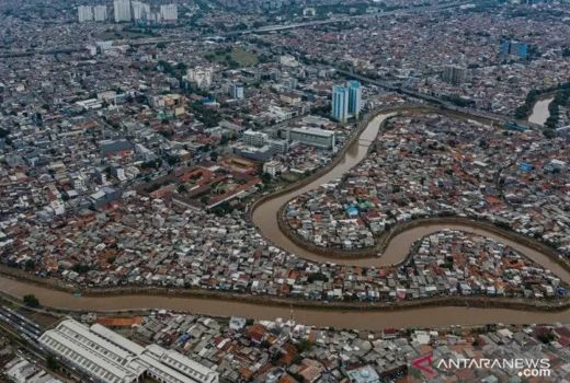 Bebaskan Lahan Normalisasi Kali Ciliwung, Pemprov DKI Kucurkan Rp 469 Miliar - GenPI.co