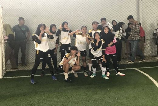 Demi Hidup Sehat, Srikandi Ganjar Gelar Liga Futsal Putri di Indramayu - GenPI.co