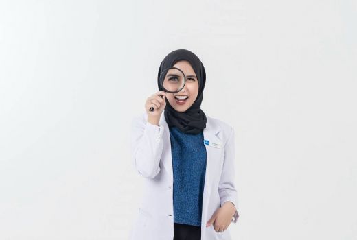 Tips Ampuh Mengatasi Botak karena Rambut Rontok Berlebih, Diri Care Punya Solusinya - GenPI.co