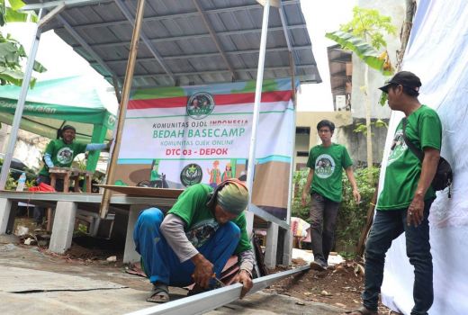 Bentuk Peduli ke Sesama, Kajol Dukung Ganjar Bedah Basecamp Ojol Depok - GenPI.co