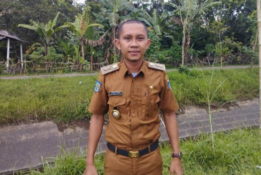 Viral Kades Mohawk ala Anak Punk di Lombok Barat, Programnya Bagus - GenPI.co