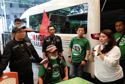 Aksi Donor Darah Jadi Bukti Kajol Dukung Ganjar Peduli Terhadap Sesama - GenPI.co