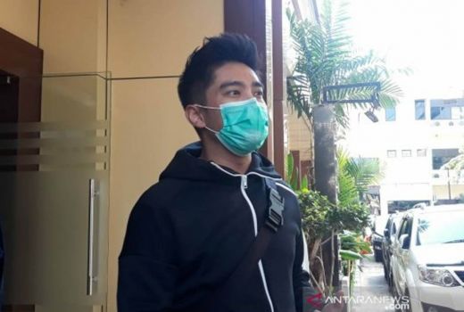 Kisah Boy William Harus Survive Hanya dengan Telinga Kanan - GenPI.co
