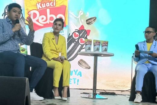 Ayu Ting Ting Joget Duet Merenteng di Acara Kuaci Rebo, Intip Yuk - GenPI.co