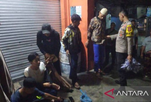 Polisi Bubarkan Aksi Perang Sarung di Sukabumi, 5 Bocah Ditangkap - GenPI.co