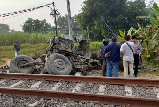 Kereta Api Turangga Alami Kecelakaan dengan Truk di Jombang - GenPI.co