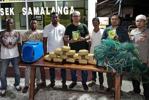 Nelayan di Aceh Temukan Sabu Seberat 15 Kg di Selat Malaka - GenPI.co