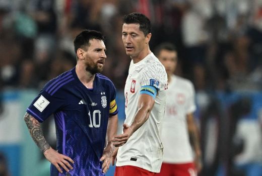 Rumor Bursa Transfer: Lewandowski Kode Main Bareng Lionel Messi - GenPI.co