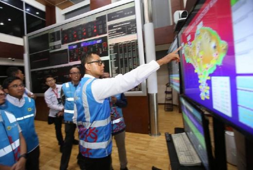 Menata Proses Bisnis Lewat Digitalisasi di PLN, Darmawan Prasodjo Sabet Penghargaan - GenPI.co