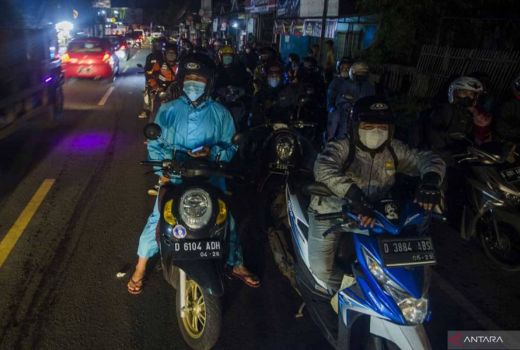 Sejumlah Titik Jalur Nasional Garut Rawan Macet saat Mudik Lebaran - GenPI.co