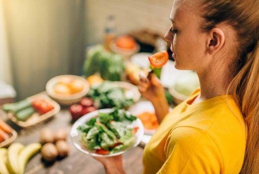 Menurut Penelitian, Vegan Konsumsi Lebih Banyak Makanan Ultra Olahan - GenPI.co
