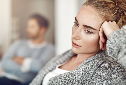 Jika Pacar Pelit dan Perhitungan Soal Duit, Coba Lakukan 5 Tips ini - GenPI.co