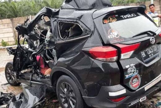 Pemudik Kecelakaan di Tol Pekanbaru, 1 Nyawa Melayang - GenPI.co