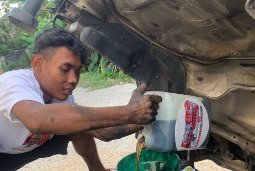 Aksi Mulia KST Dukung Ganjar, Gelar Bukber dan Oli Gratis - GenPI.co