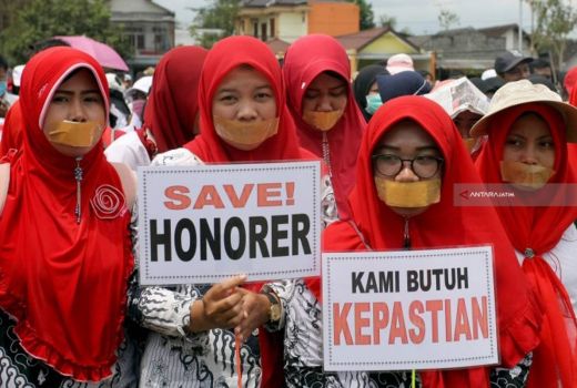 Revisi UU ASN Molor, Nasib Jutaan Honorer Sudah Bisa Ditebak - GenPI.co