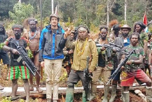 Wilayah Pencarian Pilot Susi Air Disandera KKB Papua Dipersempit - GenPI.co