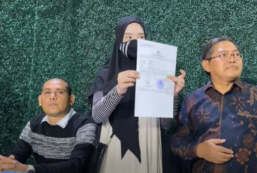 Dicap Pelit saat Virgoun Beli Gitar, Inara Rusli Tuntut Transparansi Uang - GenPI.co